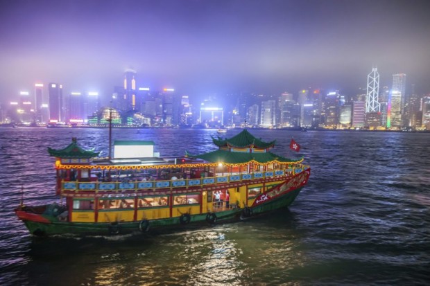 Special Economy Class Fares to Hong Kong with UOB Cards and Cathay Pacific