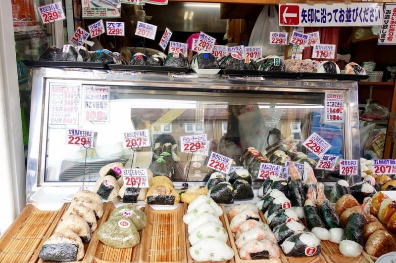 onigiri chợ Tsukiji