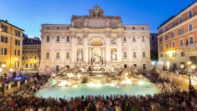 trevi fountain