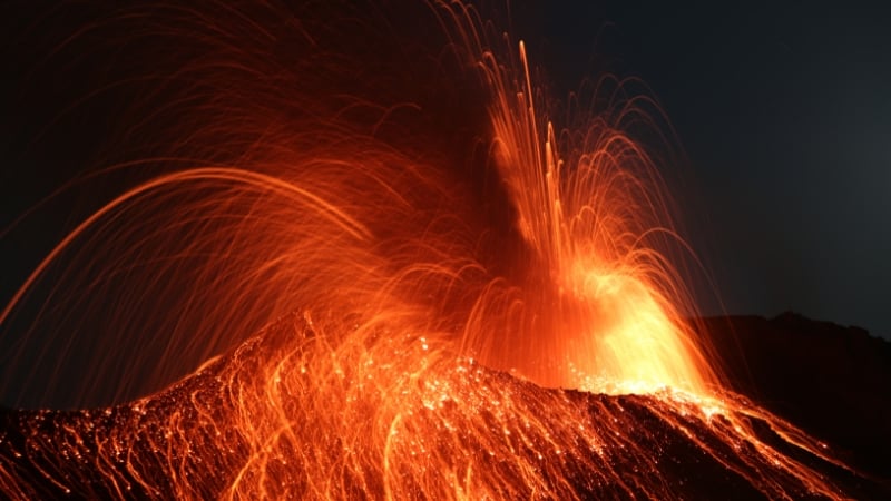 volcano pizza pacaya guatemala