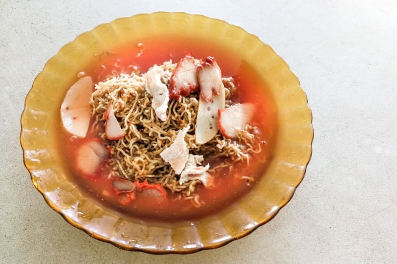 kuching tomato mee