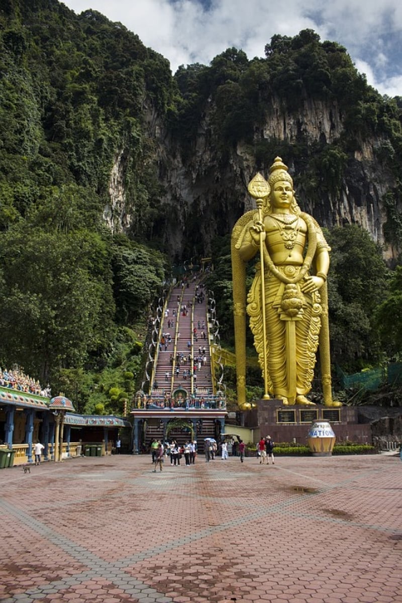 Chơi gì Ở Kuala Lumpur hang động batu