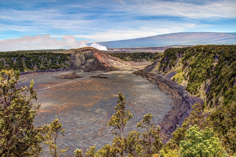 17 Unique Things to Do in Hawaii Besides Surfing and Beach-Hopping 