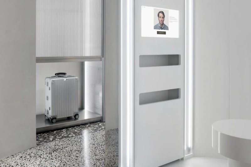 RIMOWA Passport Studio