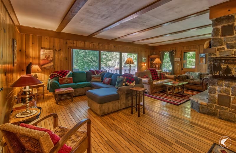 Airbnb stays in Lake Placid, new york 