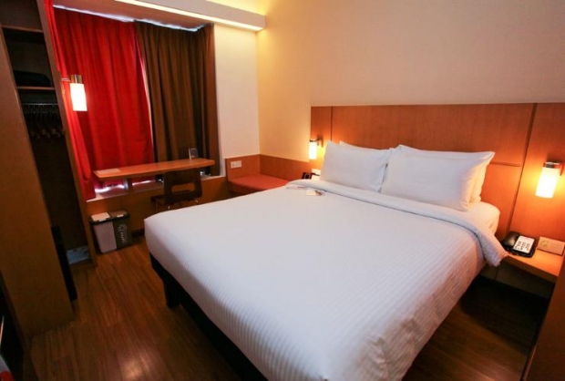 Get 10% Rebate when you Book at Ibis Singapore on Bencoolen with Standard Chartered Card