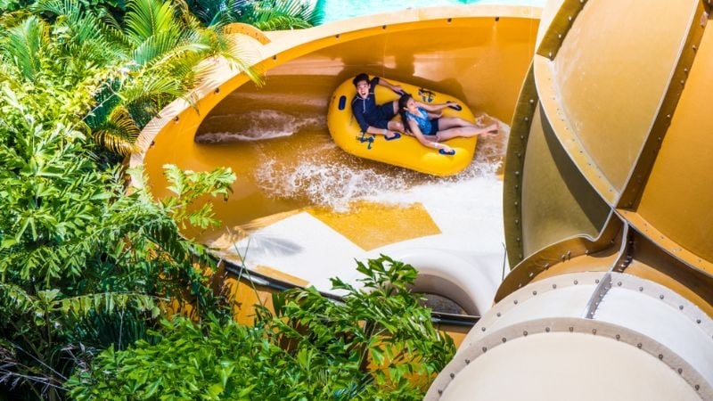 water park ride