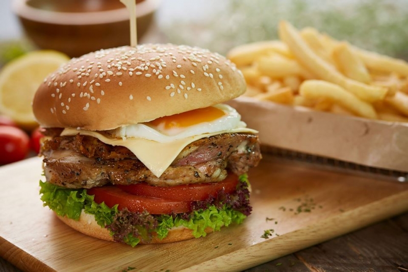 Best Halal Burgers in Singapore That Are Not Fast Food Chains - HalalZilla