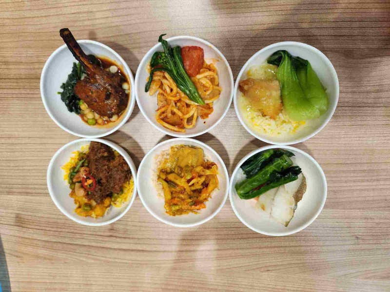 cathay pacific halal in-flight meals