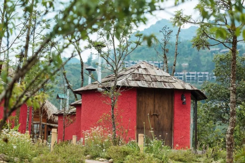 mushroom airbnb sapa vietnam exterior