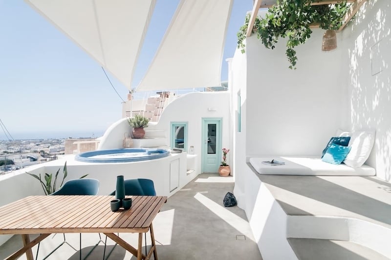 17 Best Airbnb Homes in the Greek Islands