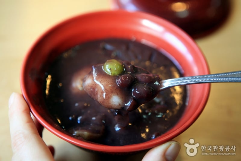 patju or Korean red bean porridge