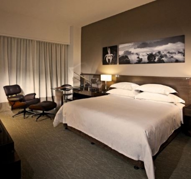 1-For-1 One Room Night (Includes Breakfast Daily) in GTower Hotel with HSBC Card