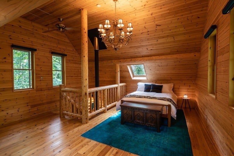 log cabin in Nagano