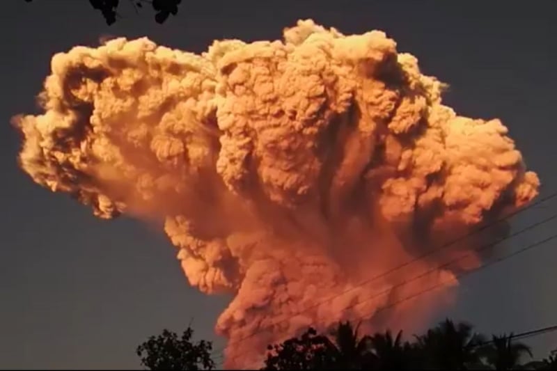 Bali volcanic eruption