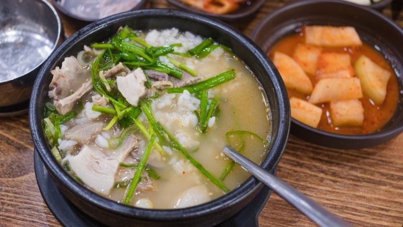 Busan dwaeji gukbap