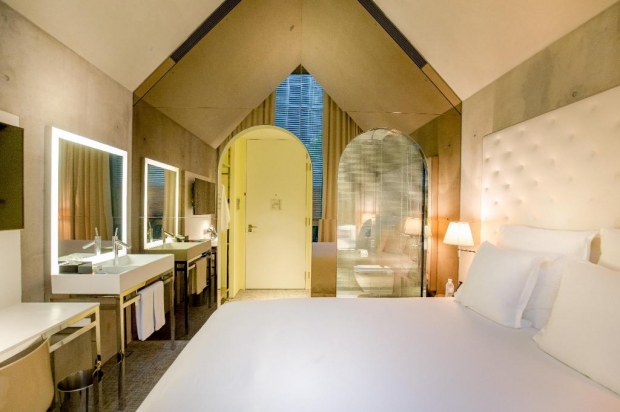 10% off Staycation Bookings at M Social with HSBC