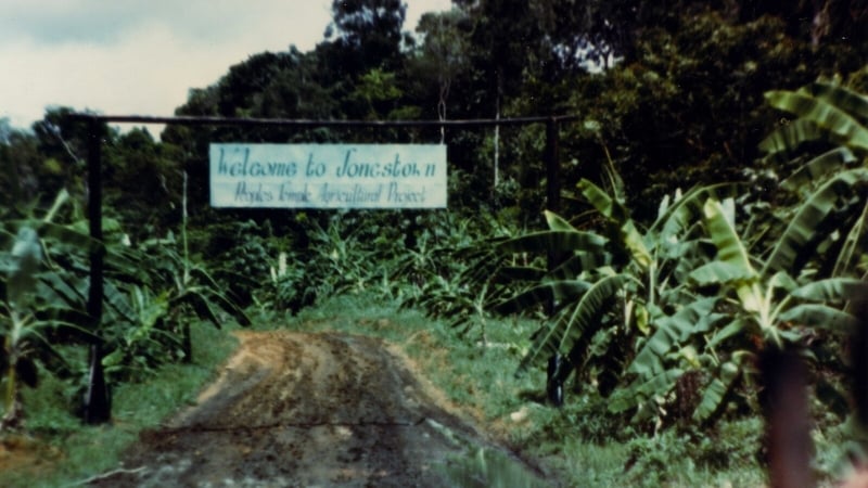 entrance to jonestown