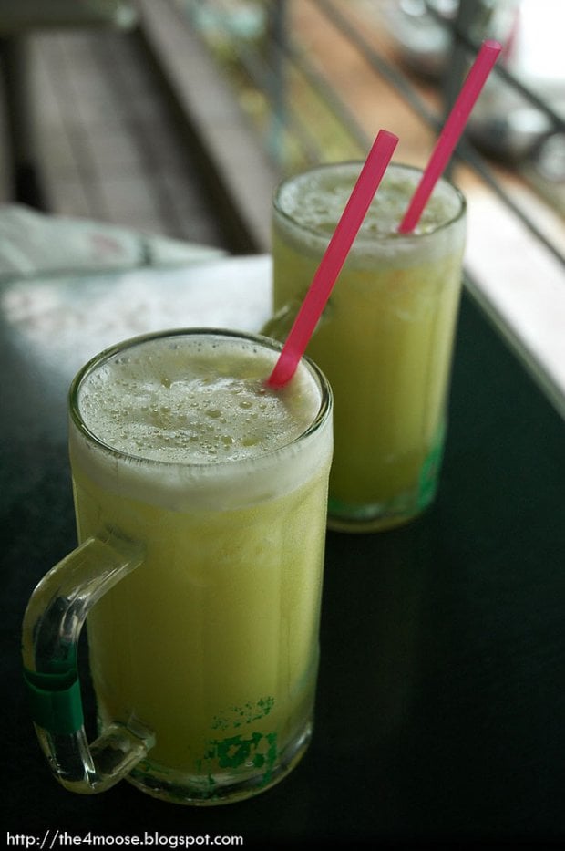 10 of Our Favourite Singapore Local Drinks