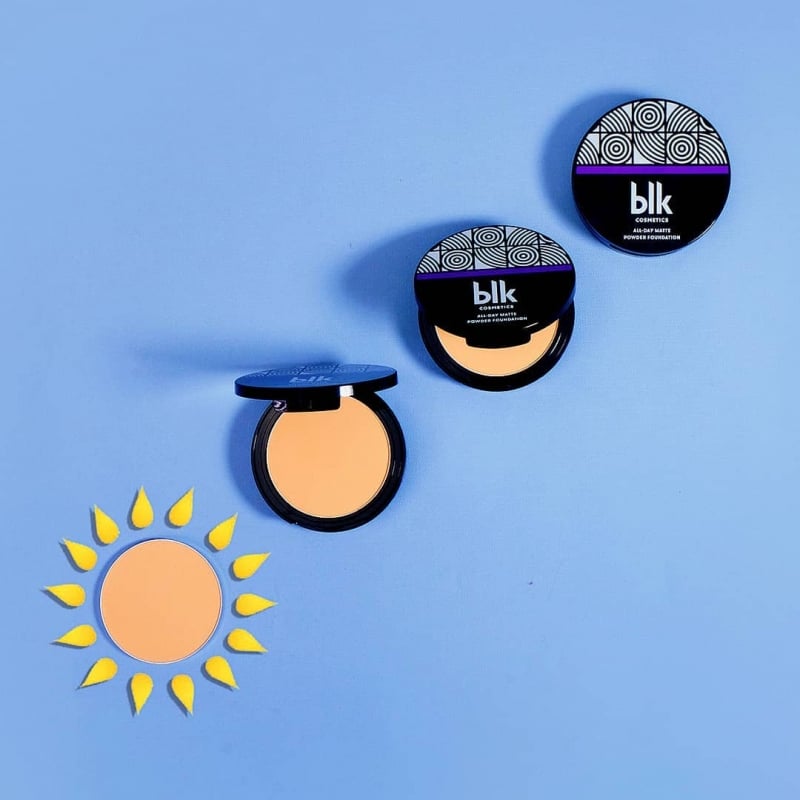 BLK Cosmetics All-Day Matte powder foundation - Light Beige – Blk