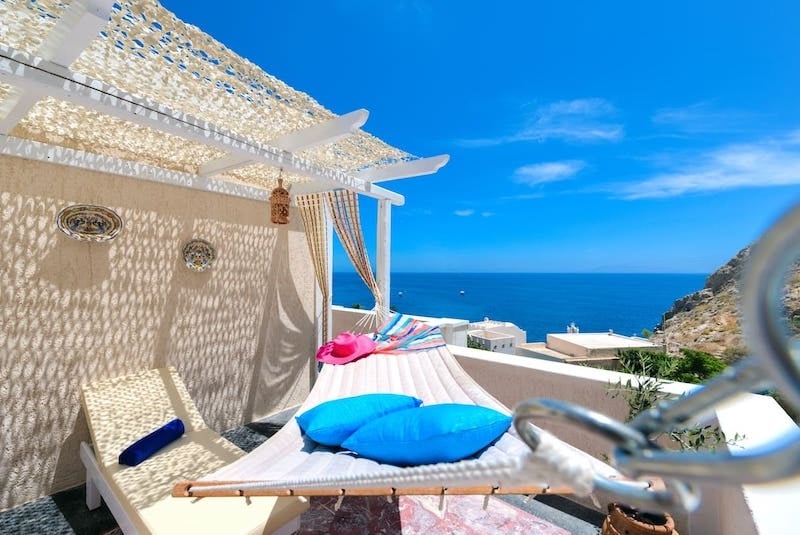 17 Best Airbnbs in the Greek Islands 