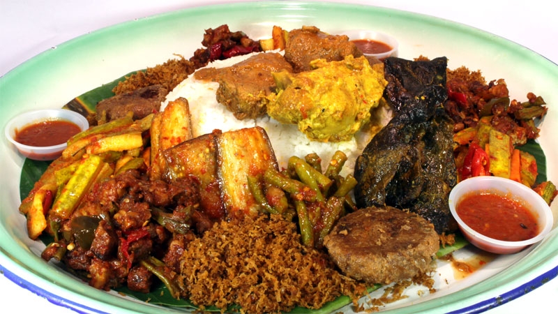 Hajjah Mariam Cafe cheap halal food Singapore