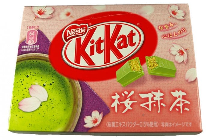 Sakura Matcha KitKat