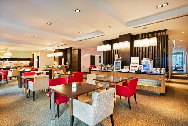 Best Available Rate (Room with Breakfast) in Impiana KLCC Hotel