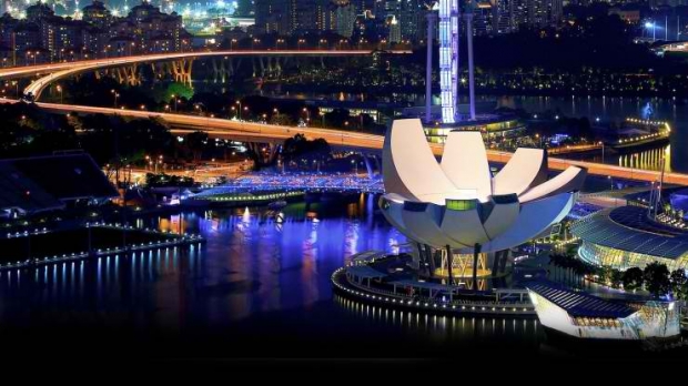 Standard Chartered Cards Exclusive: Up to 15% Savings in Art Science Museum