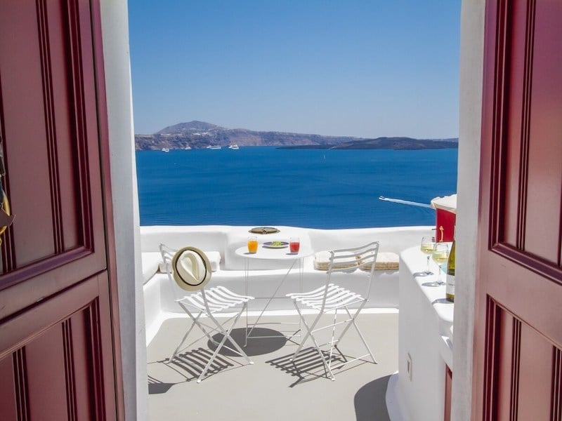 17 Best Airbnb Homes in the Greek Islands