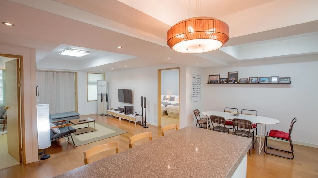 Hongik University Spacious Apartment Living Room View