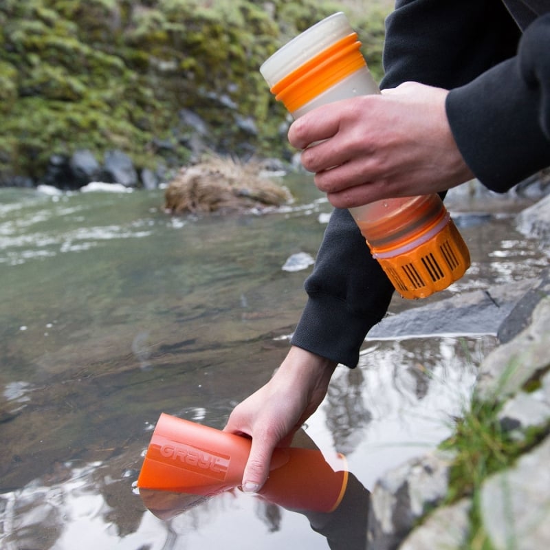 travel gadgets: water purifying bottle