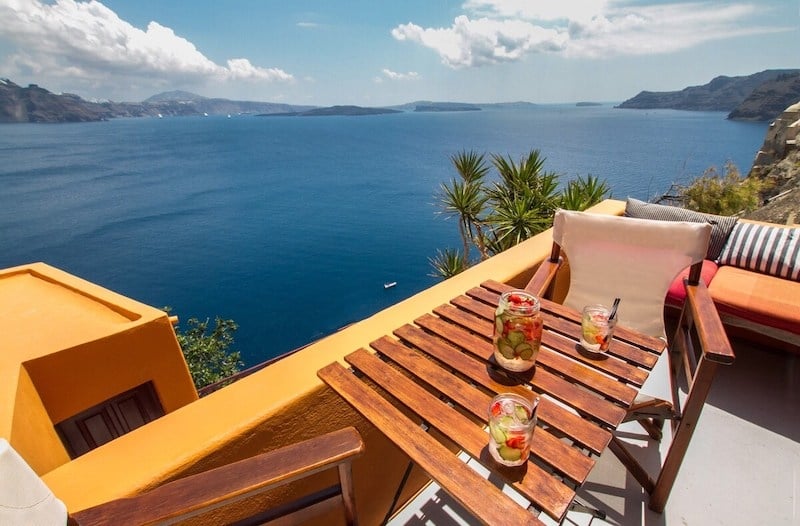 17 Best Airbnb Homes in the Greek Islands 