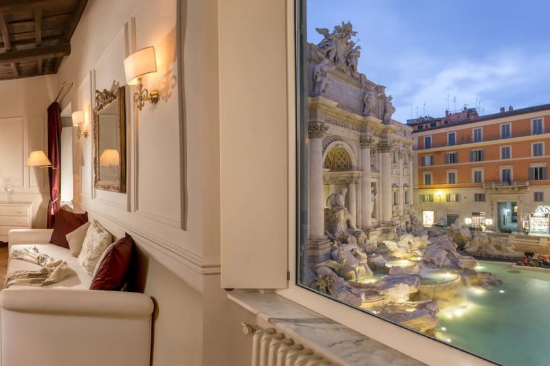 Airbnb near Trevi Fountain in Rome