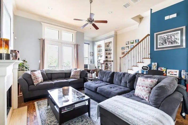  Airbnbs in Dallas 