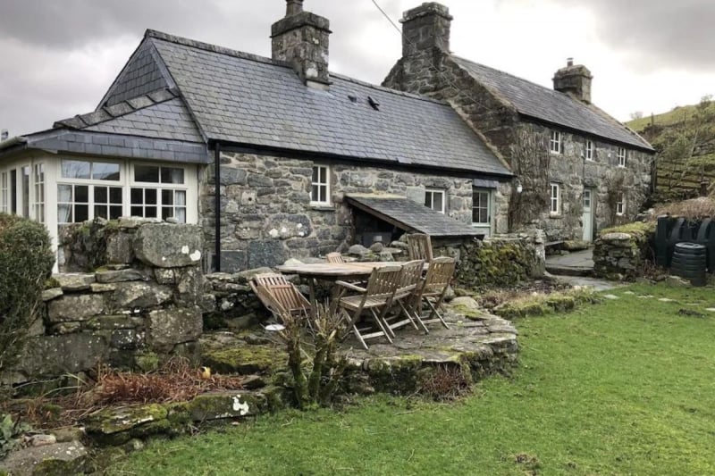 cottage in wales 