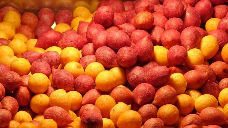 Sweet potato balls in Taiwan