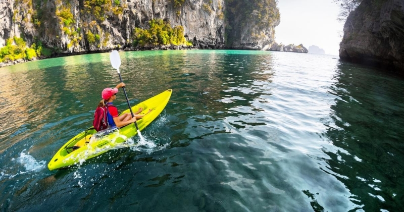 outdoor travel destinations kayaking