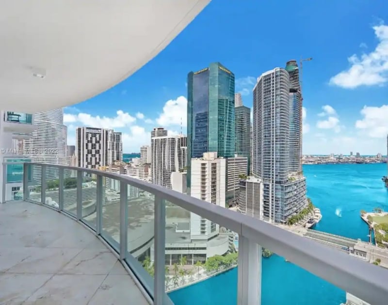 best airbnb in miami