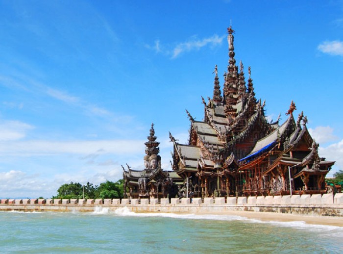 attractions in Pattaya for the family