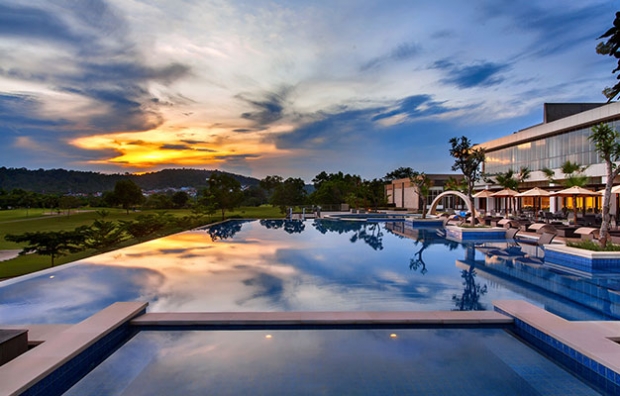 20% off Best Available Rate in Radisson Hotels with American Express Card