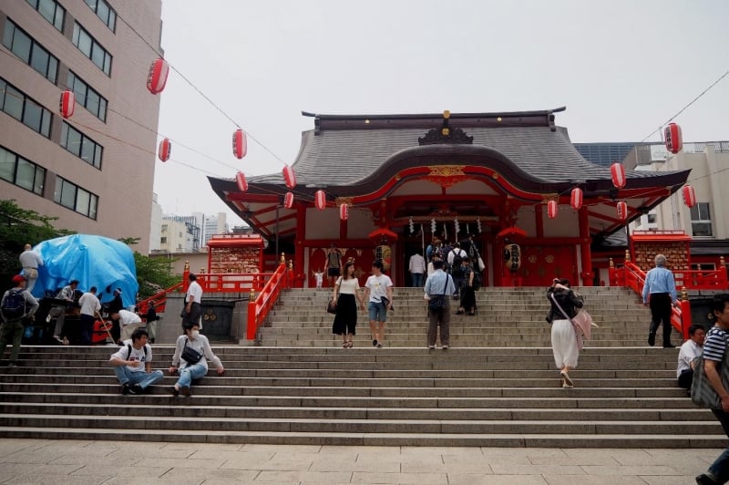 hanazono shrine grand festival