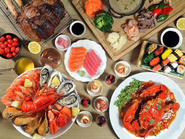 Weekend Staycation in Singapore Marriott Tang Plaza Hotel from SGD330