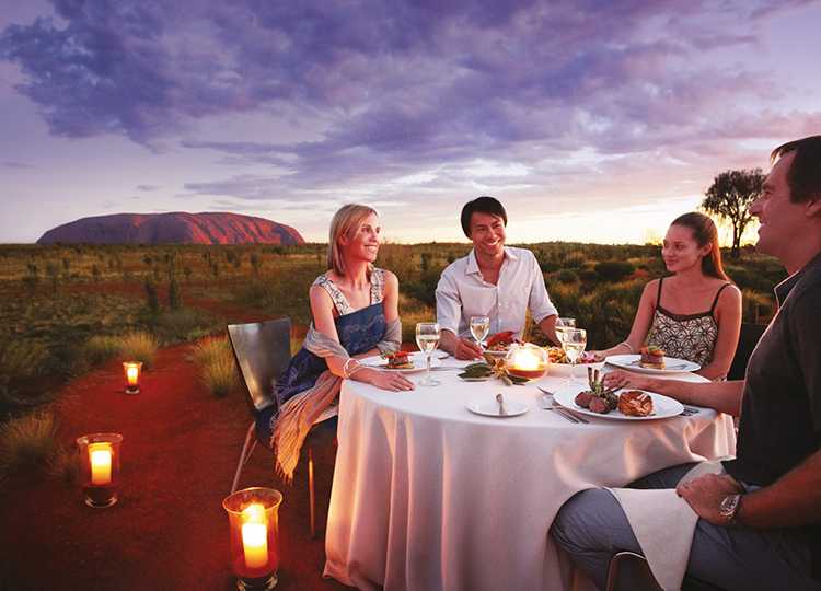 outdoor dining at the outback