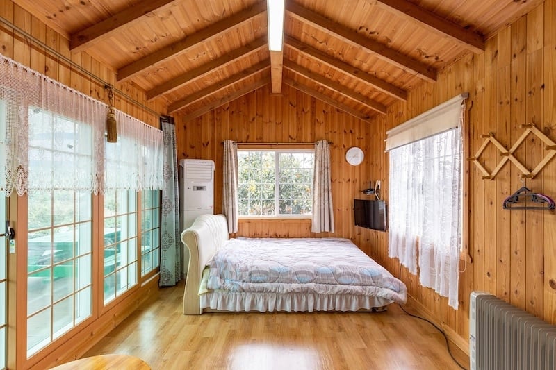 Best Cabin Retreats in South Korea You Can Book on Airbnb 