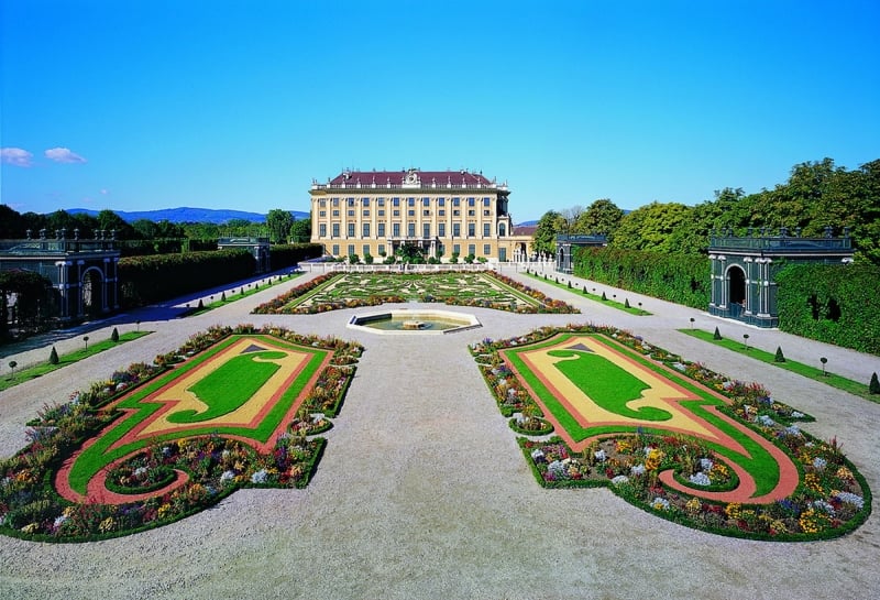 imperial palaces austria