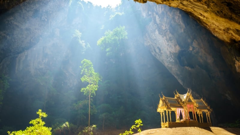 Phraya Nakhon Cave thailand