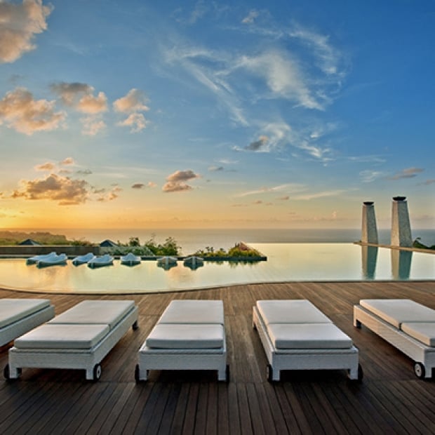 Up to 40% Off Best Available Rate in Banyan Tree Ungasan, Bali with Maybank