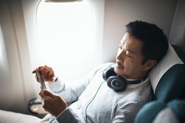 Special Premium Economy Class Advance Purchase Fares on Cathay Pacific with HSBC Cards