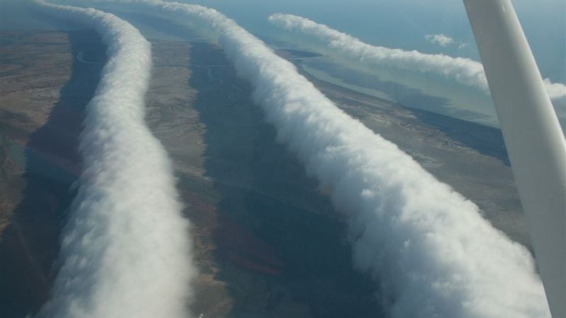 tubular roll clouds in Australia
